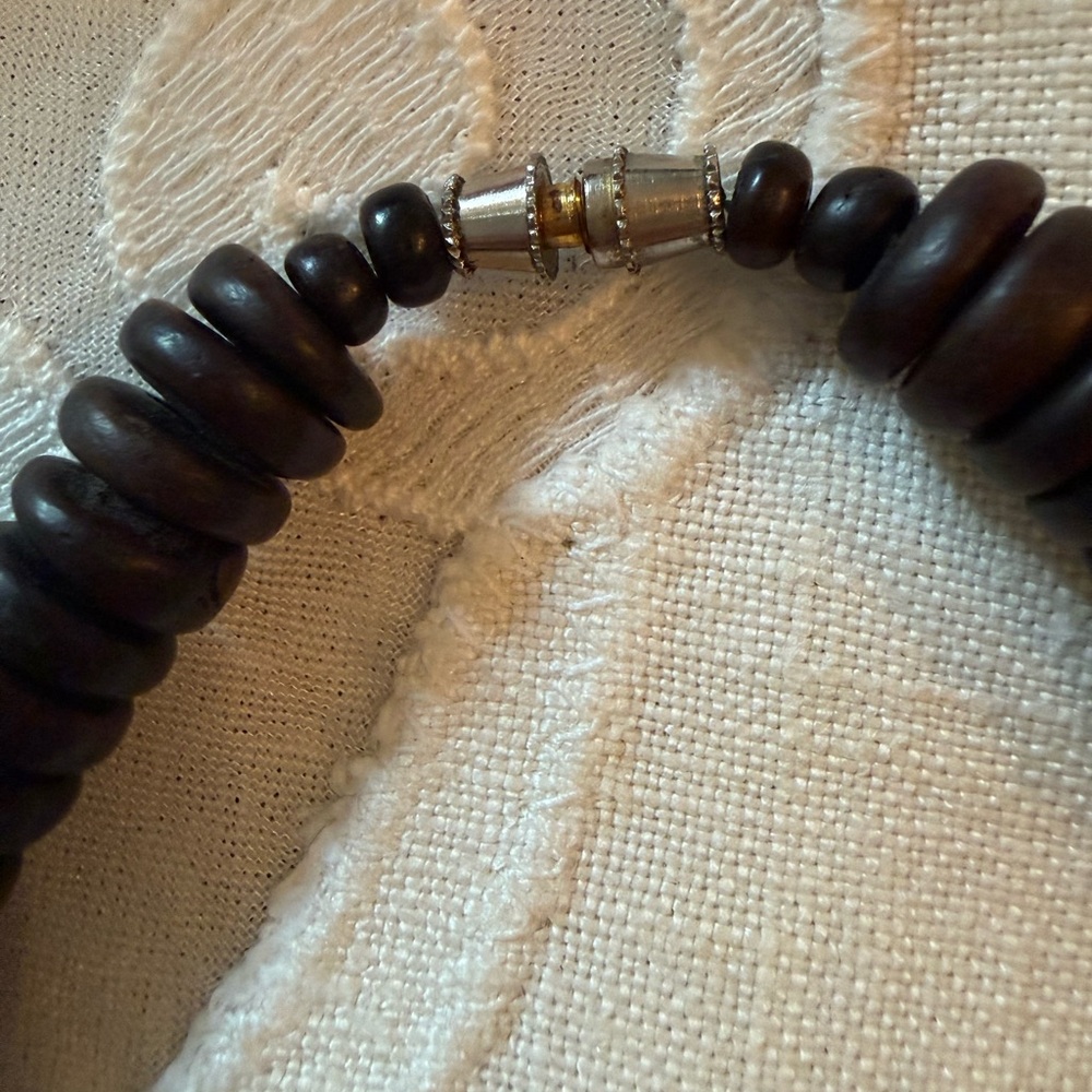 Vintage Craved Wood African Necklace Safari Animal Bead Black & Natural Wood - Picture 10 of 13